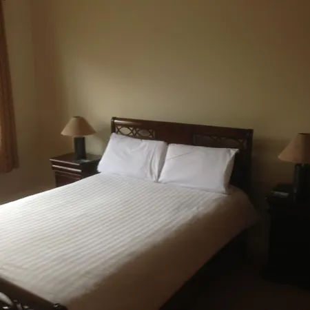 Bed & Breakfast Marlinstown Court 4*